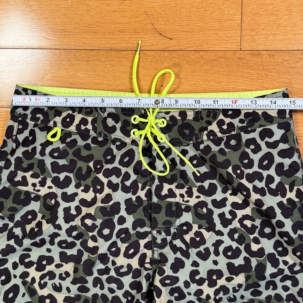 Sundek Mens Leopard Print Board Shorts Neon Green Rainbow Stripe Size 28 M503BD